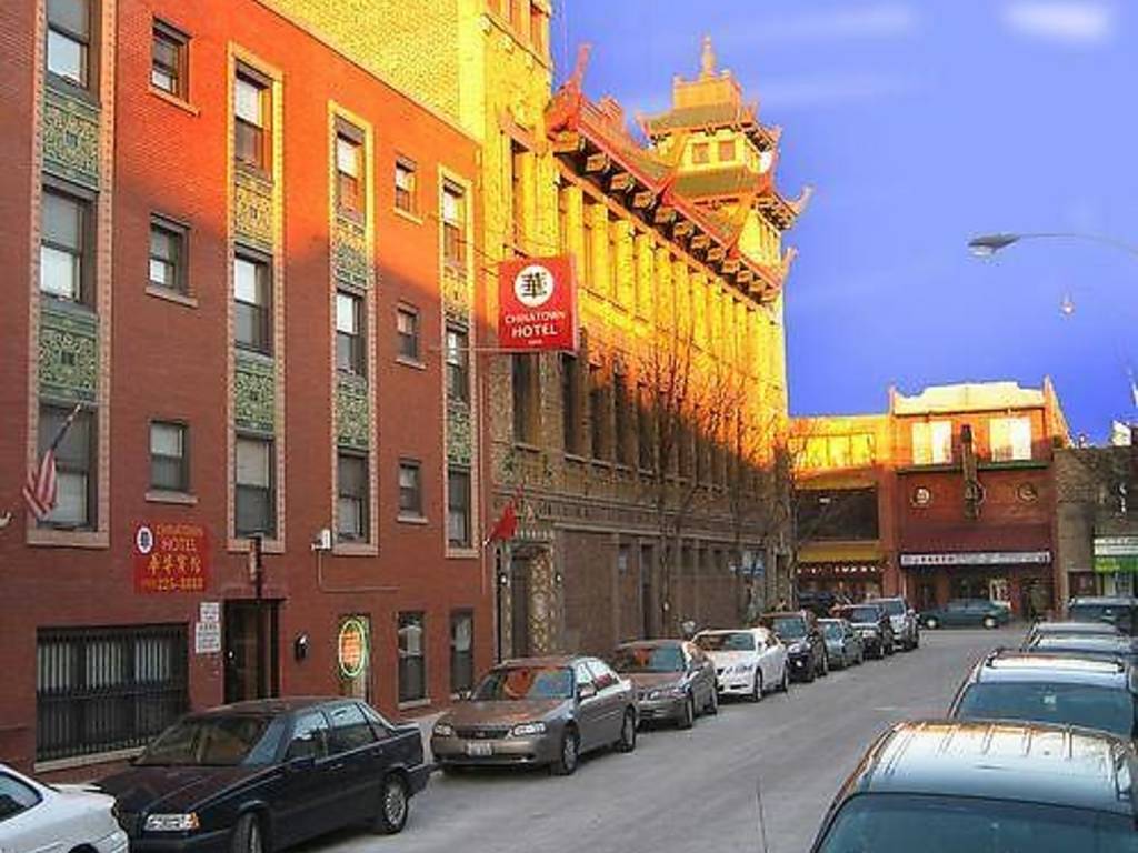 9 Best Cheap Hotels In Chicago Time Out Discount hotel rooms and deals