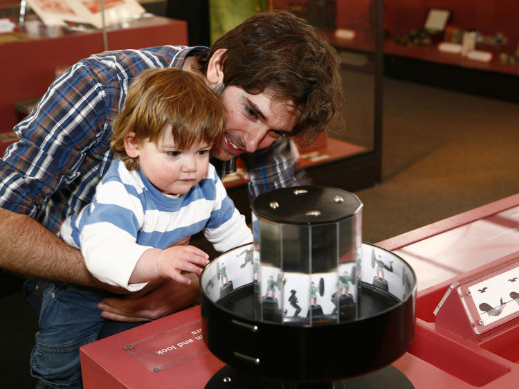 V&A Museum of Childhood Sensory Pod