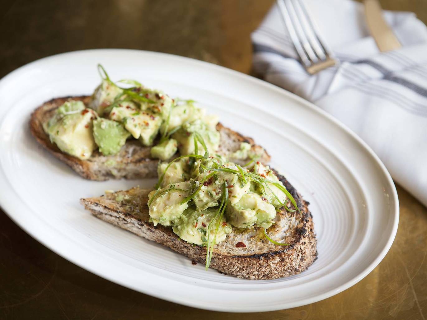 Find the best avocado toast in Los Angeles at these restaurants