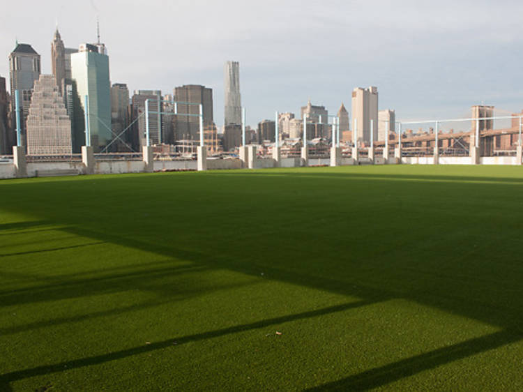 Brooklyn Bridge Park, Pier 2