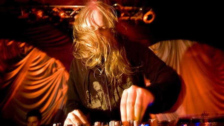 venetian snares