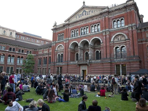 V&A Friday Late
