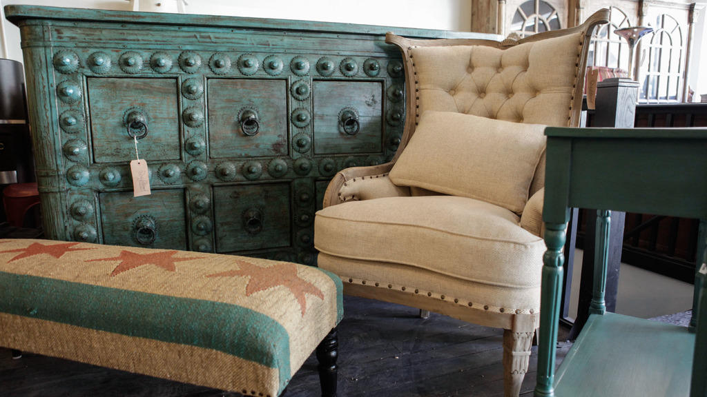 Wrightwood Furniture Shopping in Lake View, Chicago