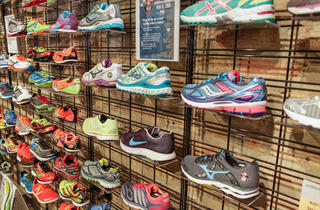 track and field shoe store