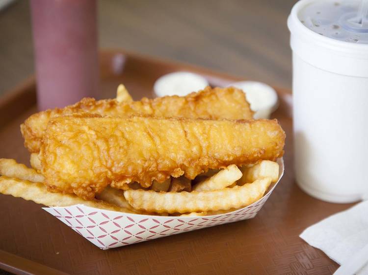 Where to find the best fish and chips restaurants in Los Angeles