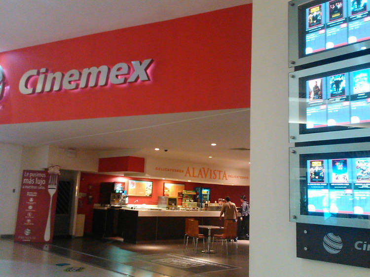 Cinemex Clavería