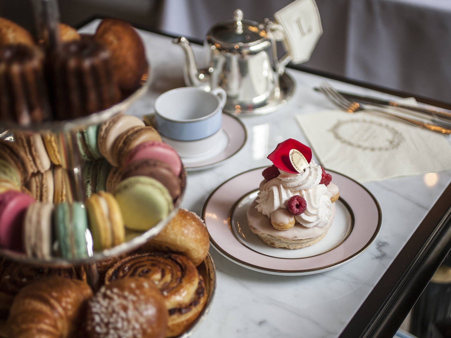 Best French bakery spots in NYC for macarons and croissants