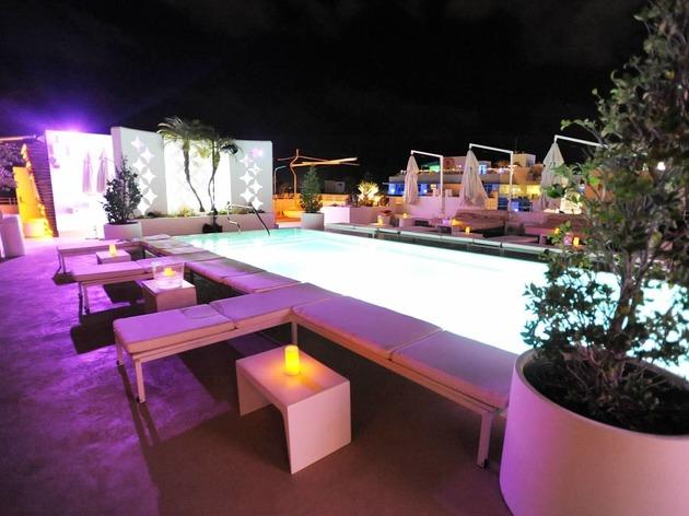 13 Rooftop Bars In Miami With Crazy Views And Great Drinks