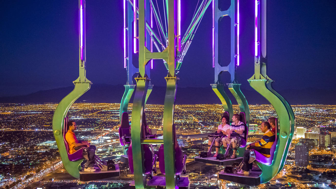 Sky Jump Big Shot X Scream And Insanity The Ride Attractions In The Strip Las Vegas