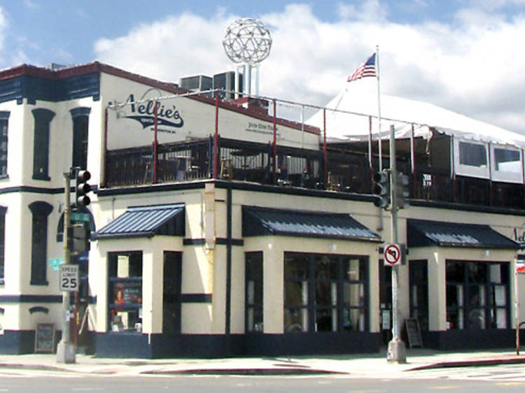 Nellie's Sports Bar