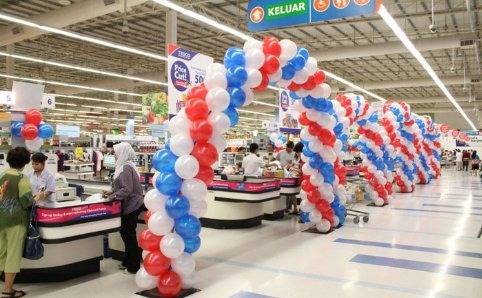 Tesco Puchong Shopping In Puchong Kuala Lumpur