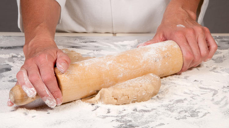 Rolling pastry