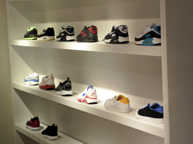 pavilion onitsuka tiger