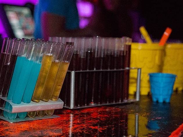 B12. the bar lab B12. the bar lab