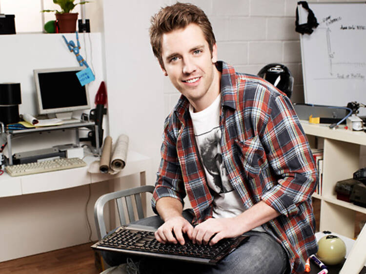 Bret Harrison in <em>Breaking In</em>