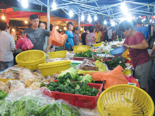 Taman Pertama Night Market Shopping In Cheras Kuala Lumpur