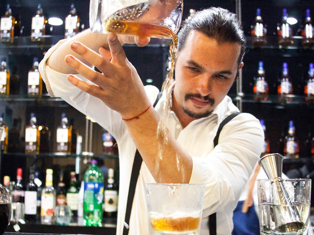 Bartender Philippe Zaigue Bartender Philippe Zaigue
