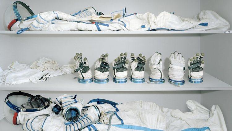 Edgar Martins ('Astronaut dressing room where the Sokol spacesuits are stored, Yuri Gagarin Cosmonaut Training Centre (Star City, Russian Federation)')