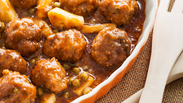 Albóndigas con sepia (Cataluña)