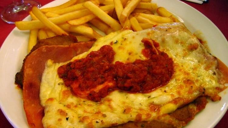 Milanesa a la napolitana (Argentina)