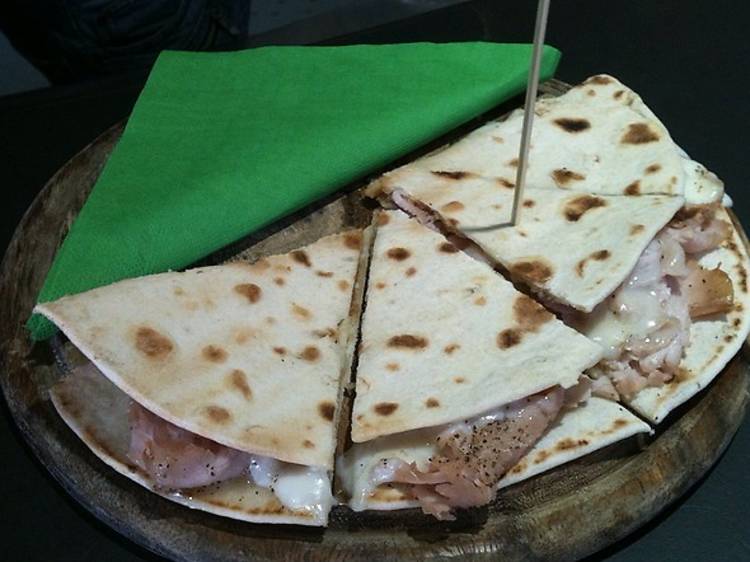 Piadina de porchetta (Italia)