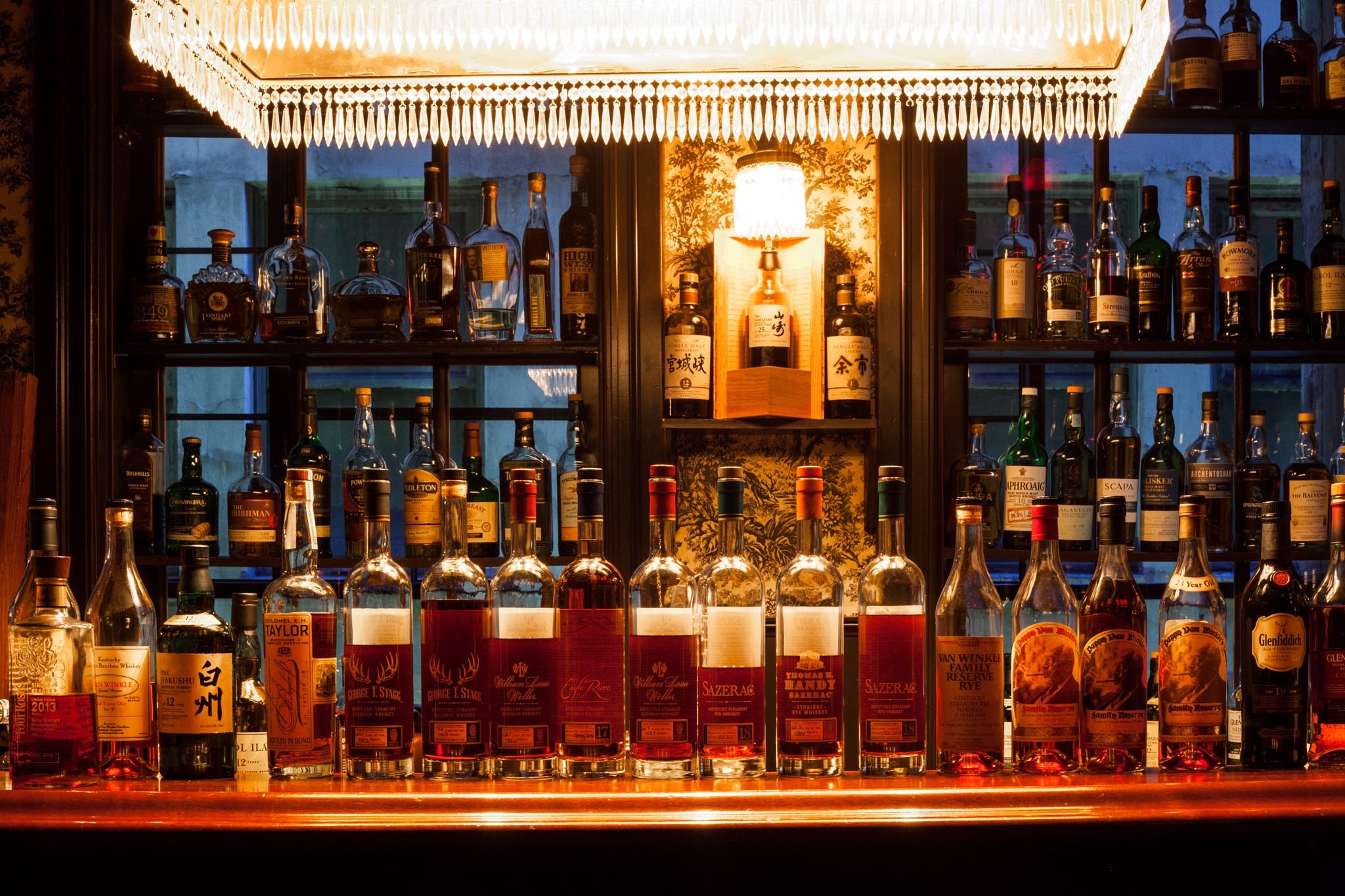 Seven Grand launches Friday Night Flights for whiskey fans