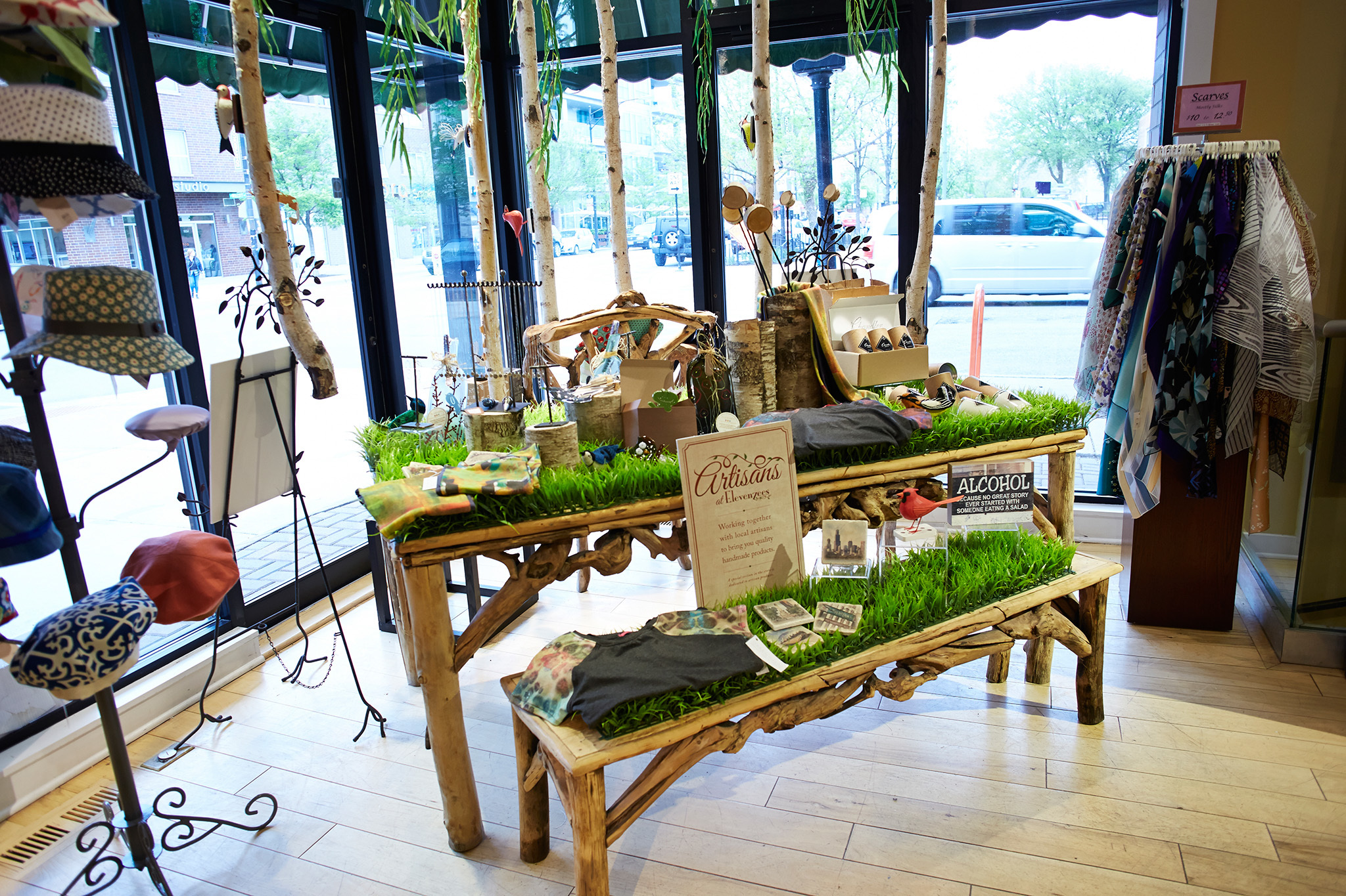 Gifts, Restaurants and More for Valentine's Day in Chicago