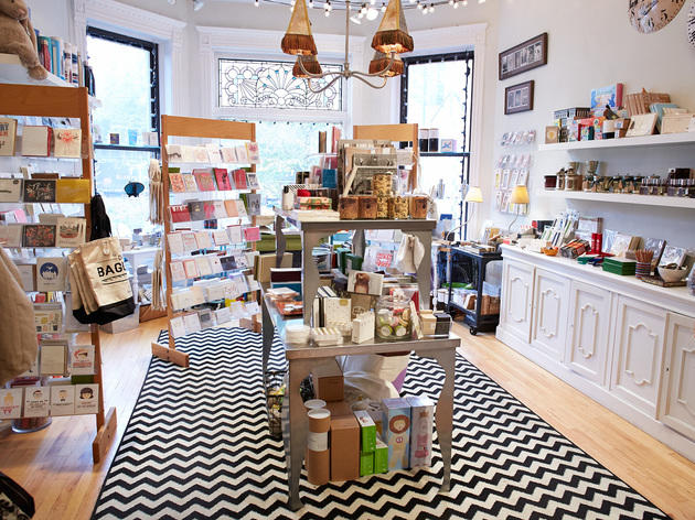Best Gift Shops for Wedding, Birthday and Anniversary Presents