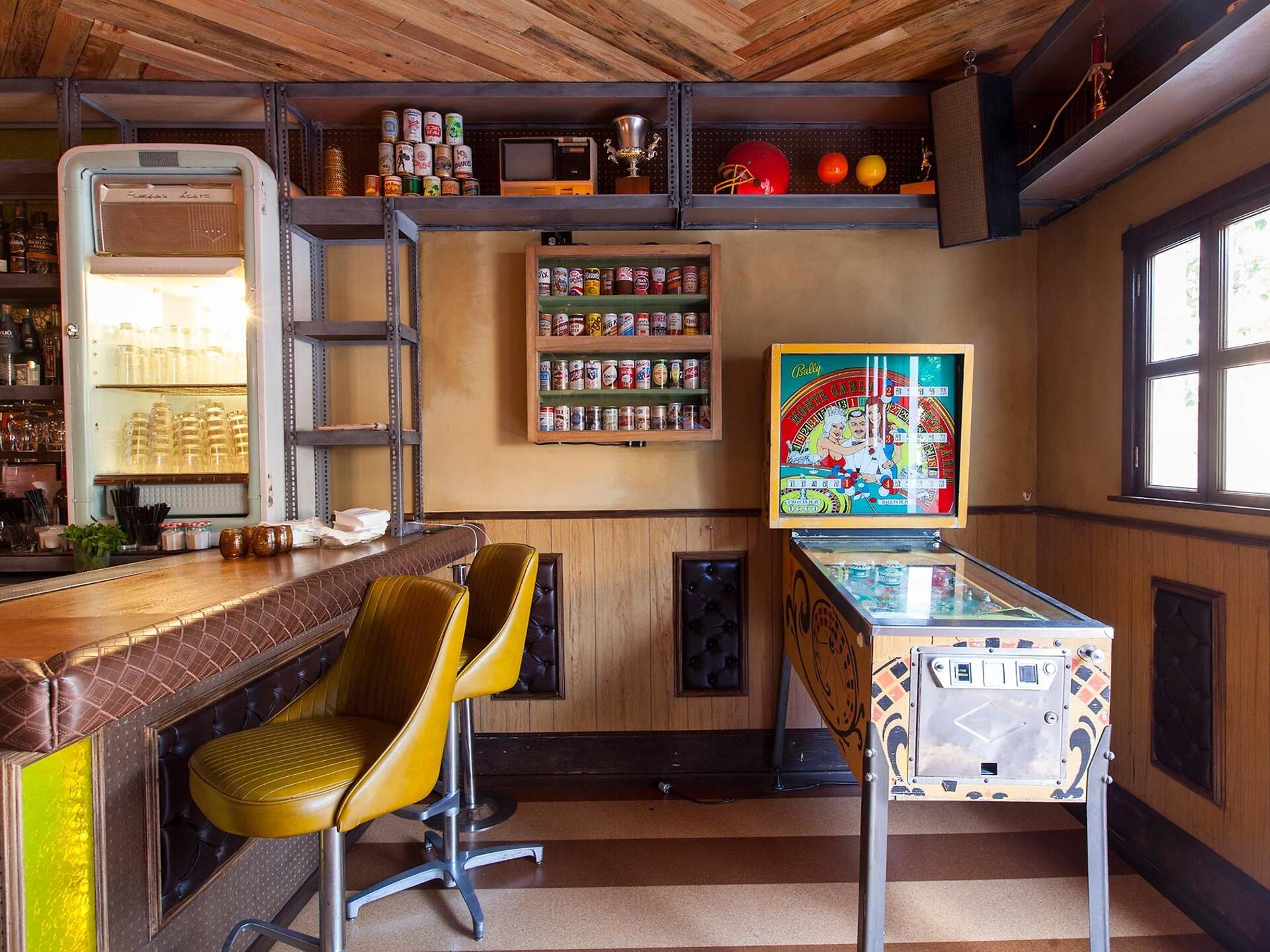 Bar crawl guide Where to drink in Hollywood