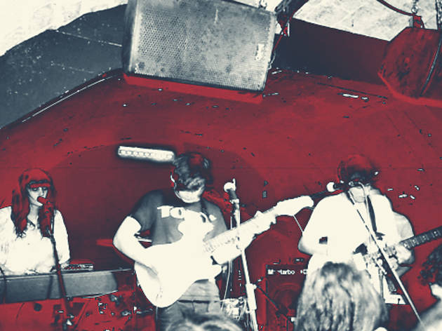 Girl Band + Dame Blanche + Pain Dimension Girl Band + Dame Blanche + Pain Dimension