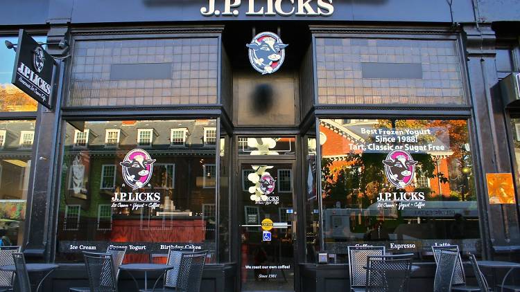 J.P. Licks, Shopping, Boston