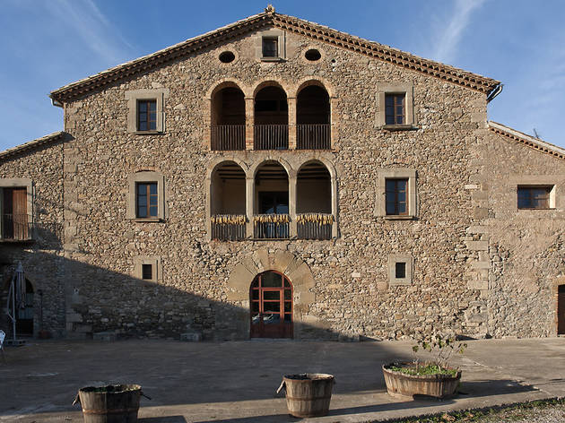 Masia l'Abadal Masia l'Abadal