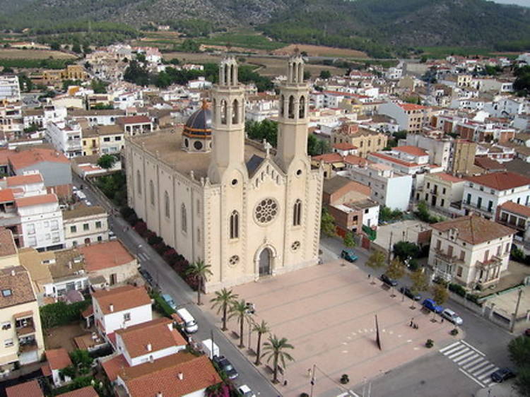 ¿Cómo llegar a Sant Pere De Ribes en Autobús o Tren?