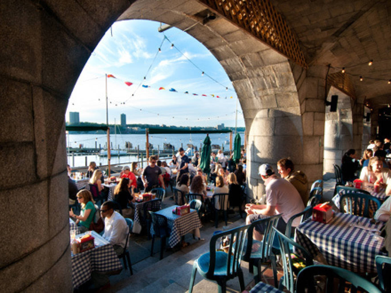 30 Best Outdoor Bars in NYC Drink at All Summer Long