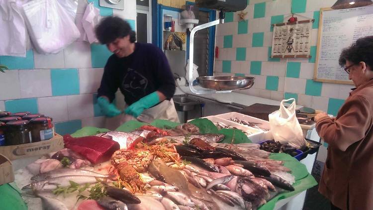 Maria Lluïsa fishmongers