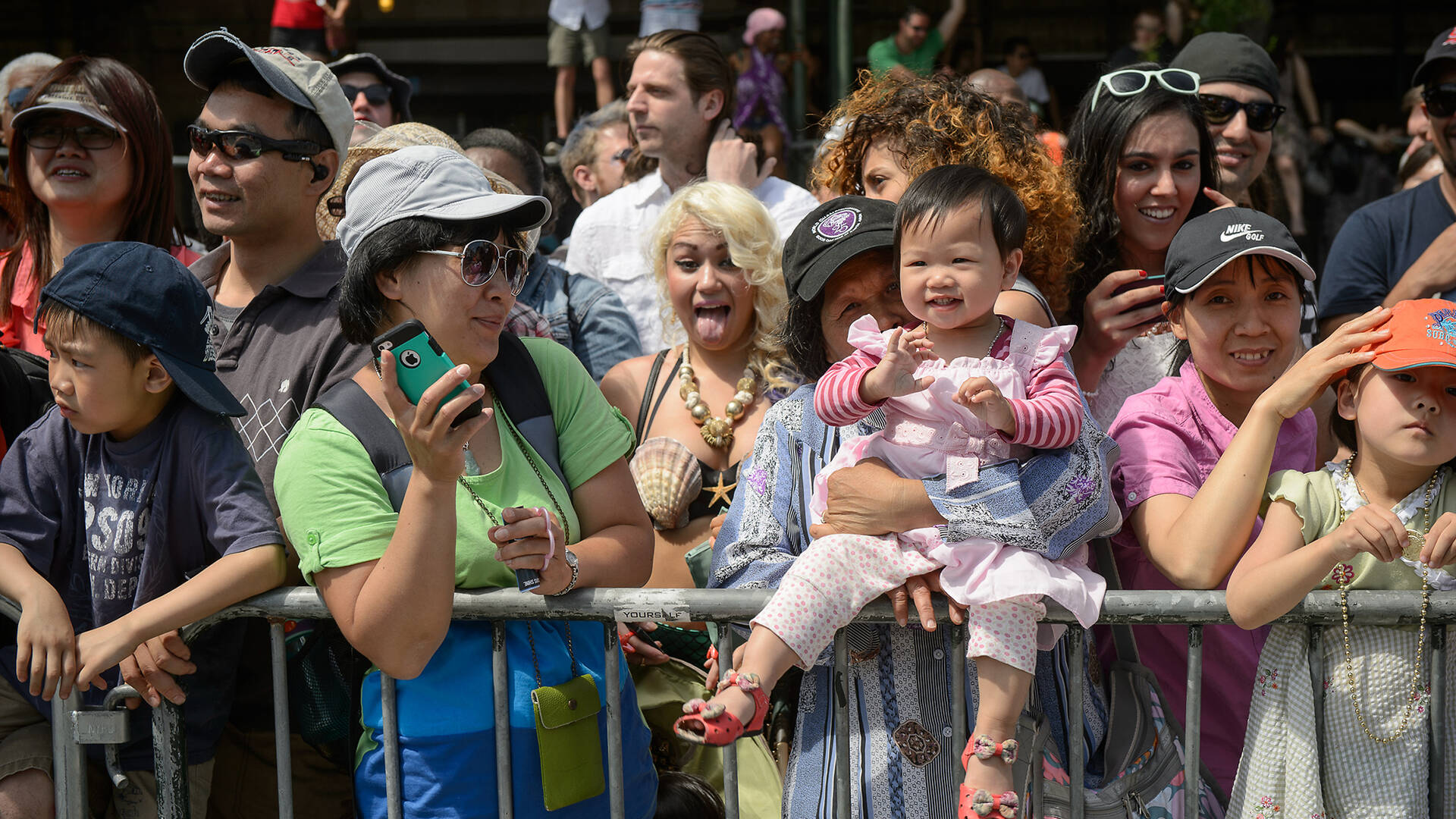 Look at these gorgeous photos of the Mermaid Parade 2014