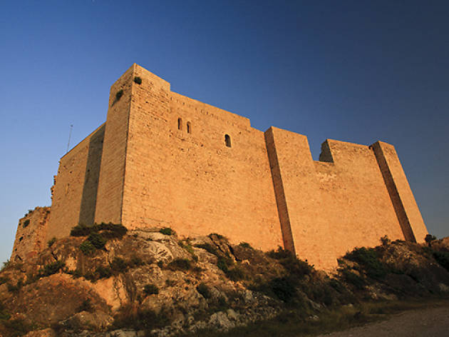 El castillo de Miravet El castillo de Miravet