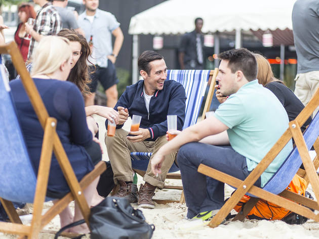 (Camden Beach, Roundhouse. Images © Stuart Leech)