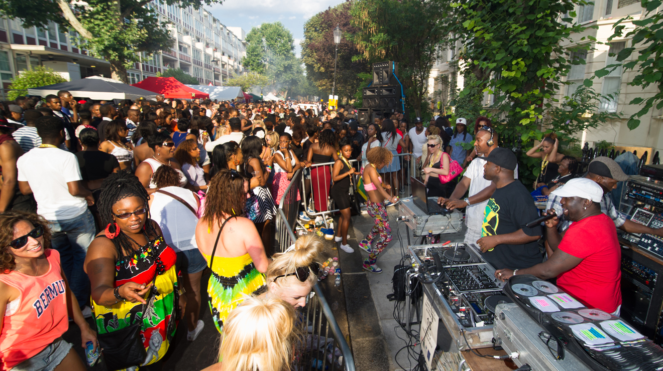Sự sôi động tại lễ hội Notting Hill Carnival