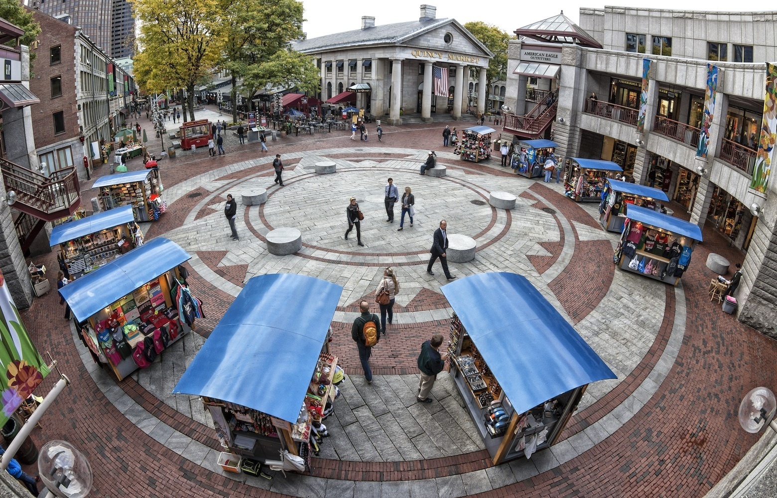 things to do near quincy market