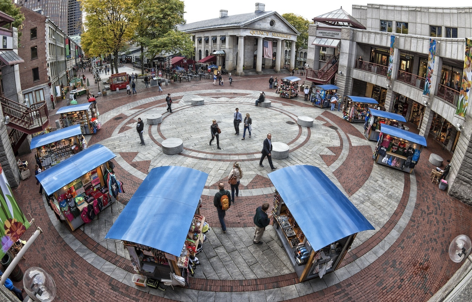 Restaraunts Inside Quincy Market