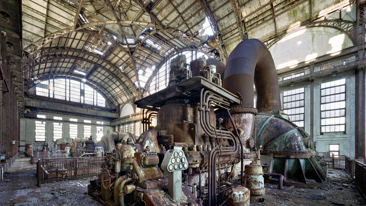 Marchand & Meffre, 'Generator room, Port Richmond Power Station', Philadelphie, 2007 / Courtesy Polka Galerie, Paris