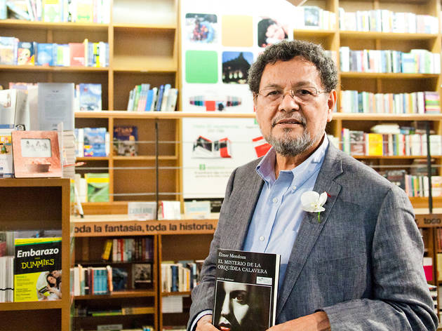 Élmer Mendoza Élmer Mendoza