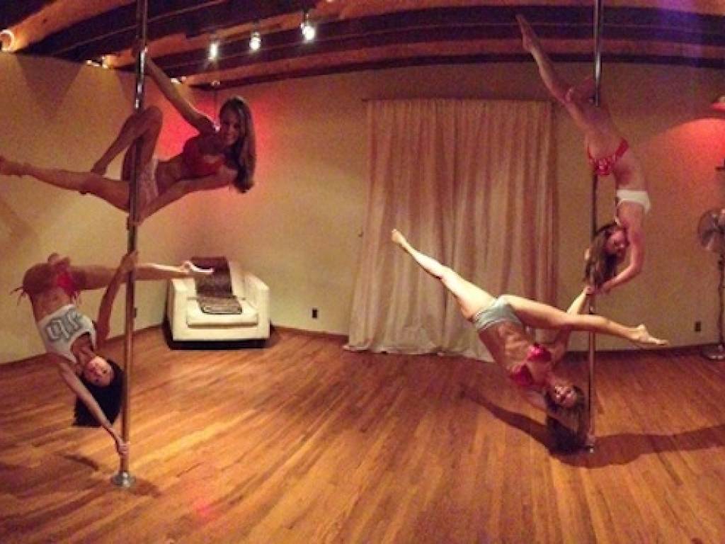 Best LA Pole Dancing Classes Los Angeles Pole Dancing Classes