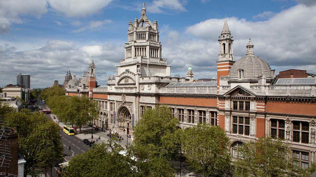 V&A  Museums in South Kensington, London