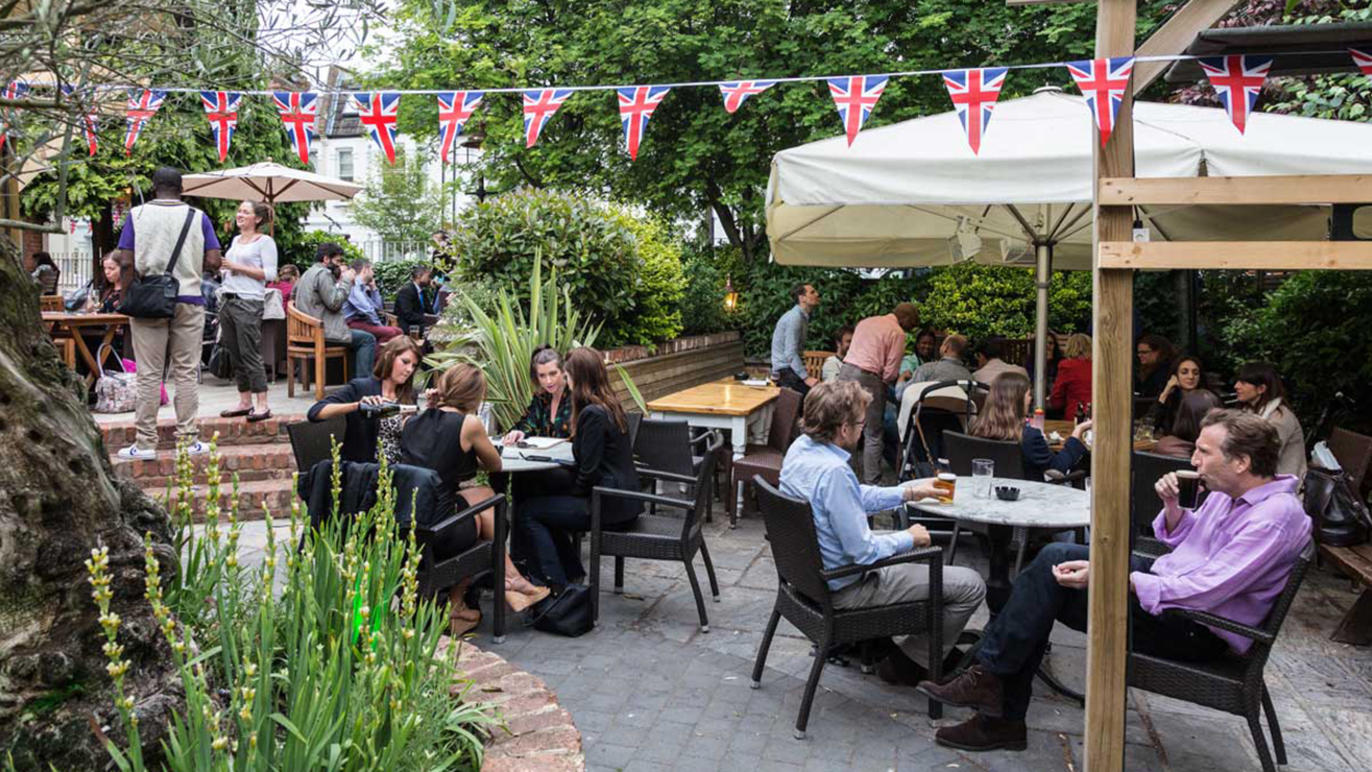The Crabtree Bars and pubs in Fulham, London
