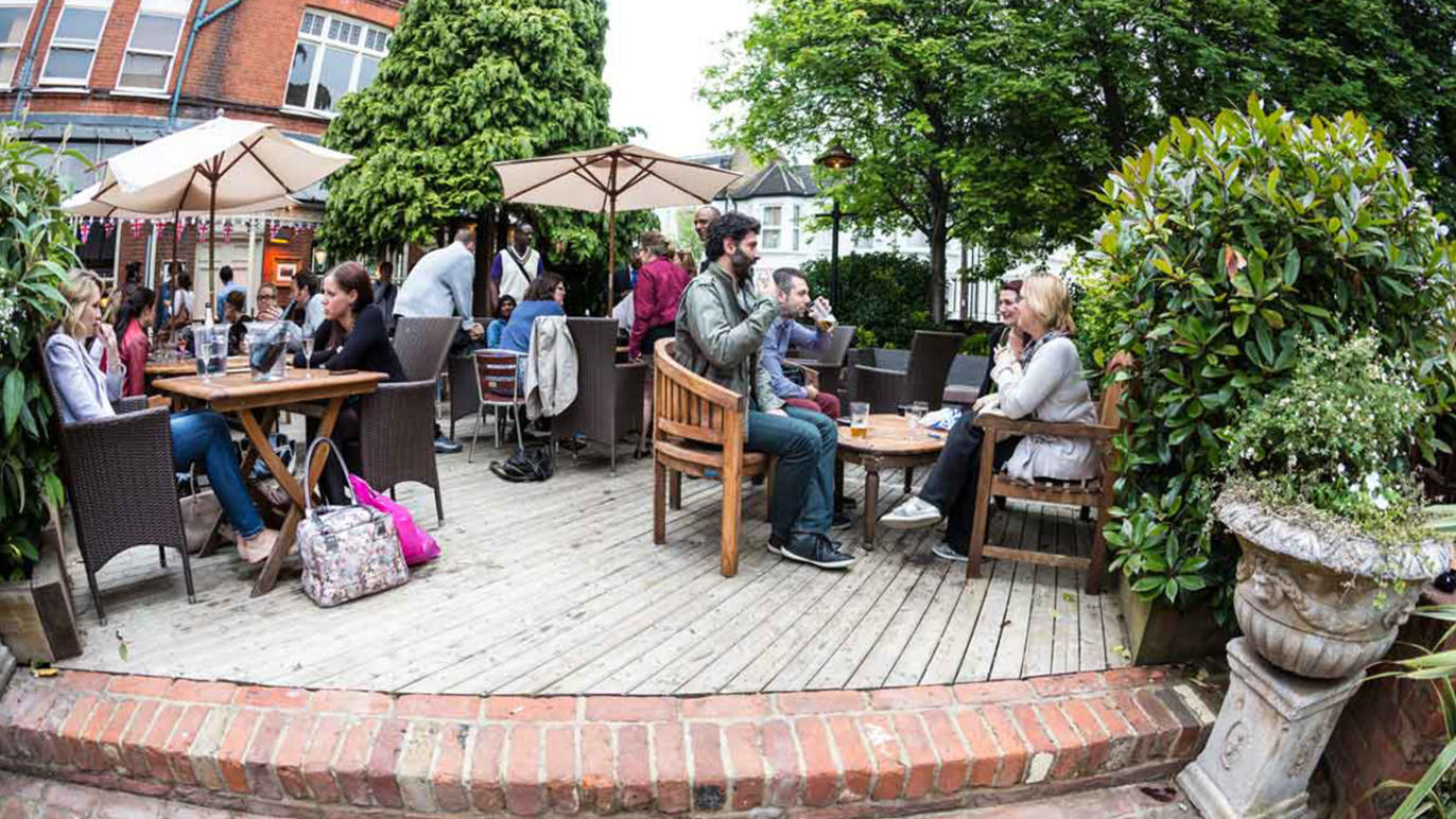 The Crabtree Bars and pubs in Fulham, London