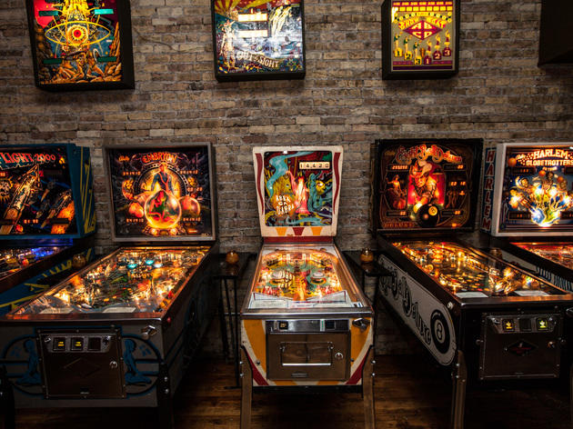 Chicago Arcade Bars Where You Can Drink Beer And Play Games