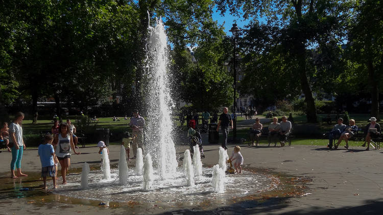 Russell Square Gardens Fountain