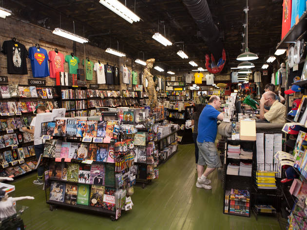 Chicago Comics | Shopping in Lake View, Chicago